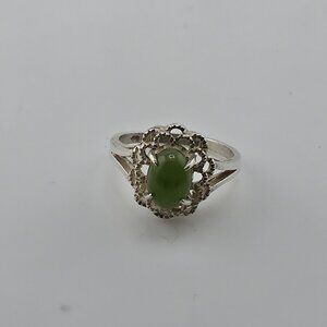 Sterling Silver Ring Green Jade Stone Filigree Halo Vintage 925 Size 6